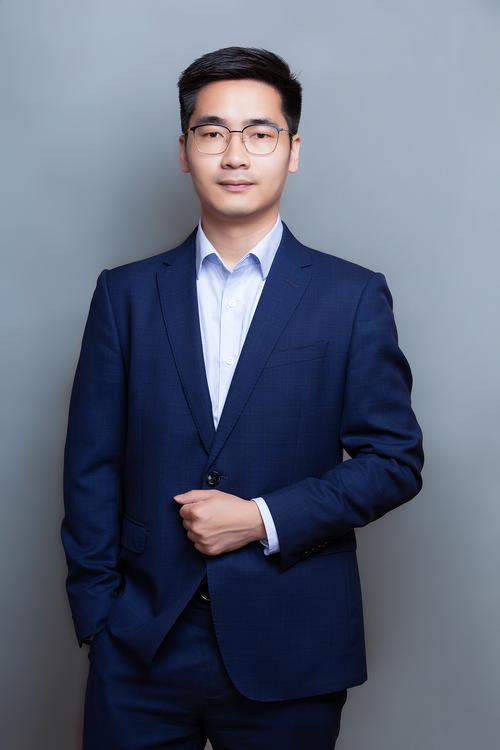 肖玉平 客户策略总监